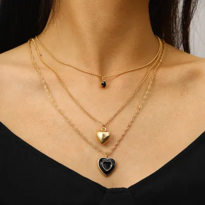 Women Fashion Drop Oil Black Peach Heart Pendant Triple Layered Necklace