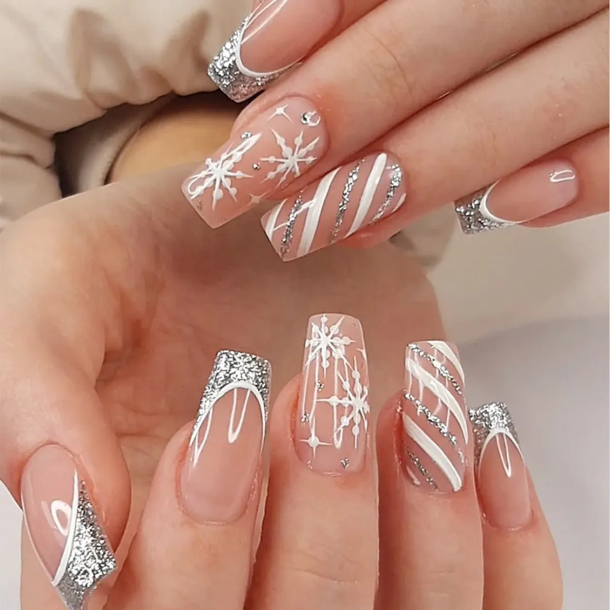 Glittery Christmas Nail Designs